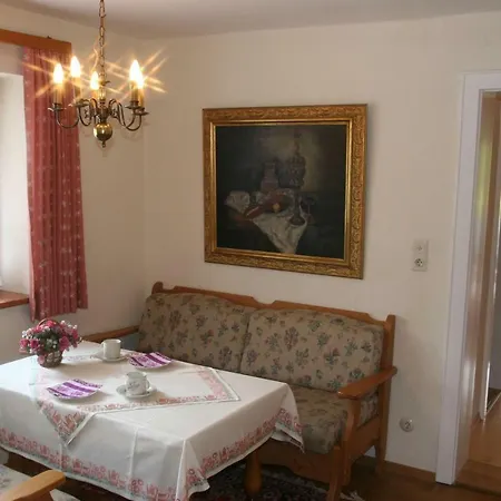 Gastehaus Schreier *